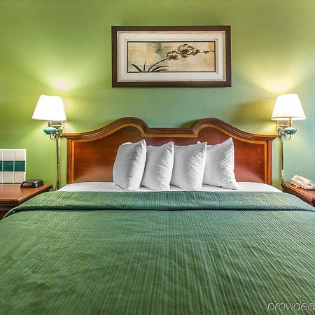 Quality Inn And Suites Macon Extérieur photo