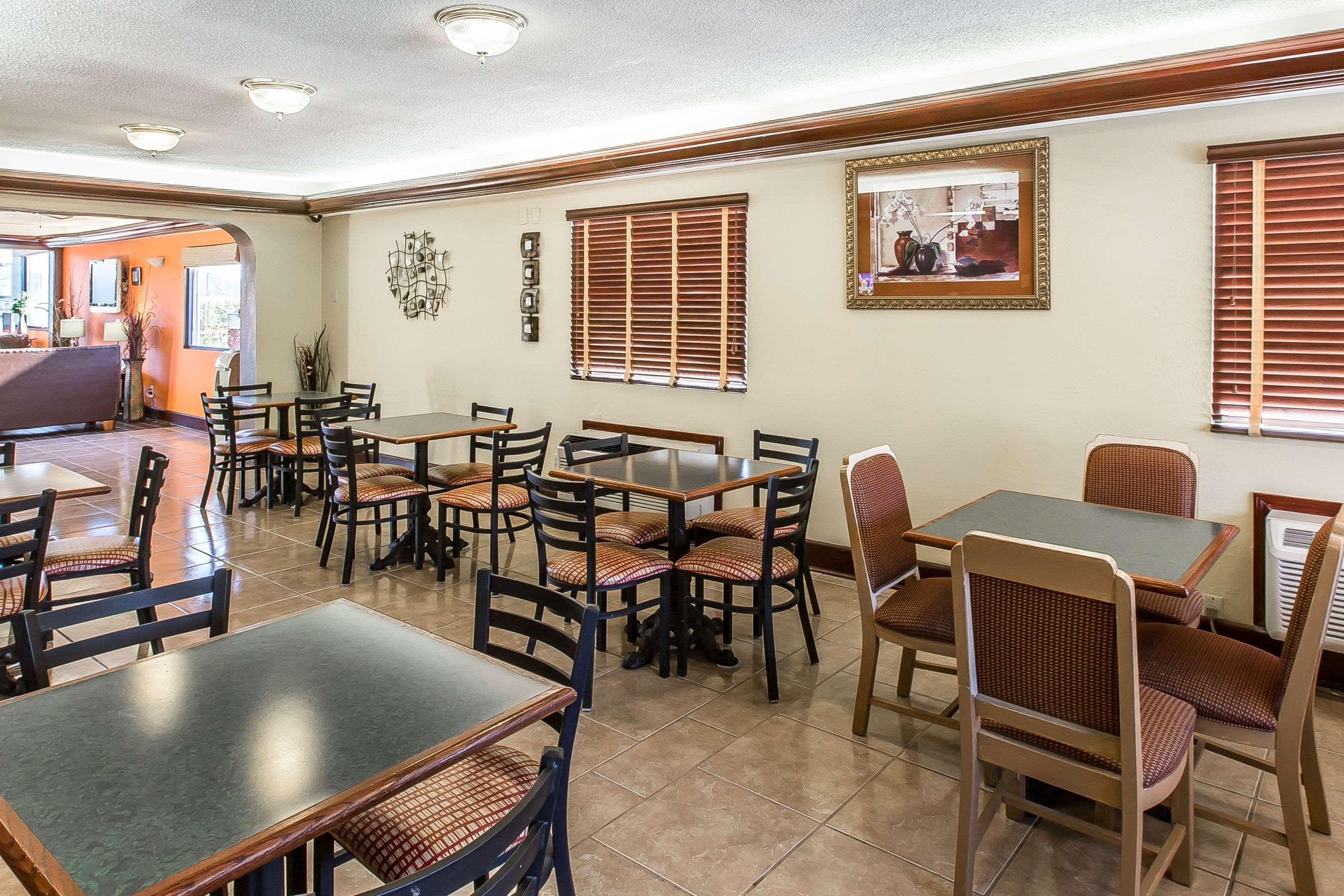 Quality Inn And Suites Macon Extérieur photo