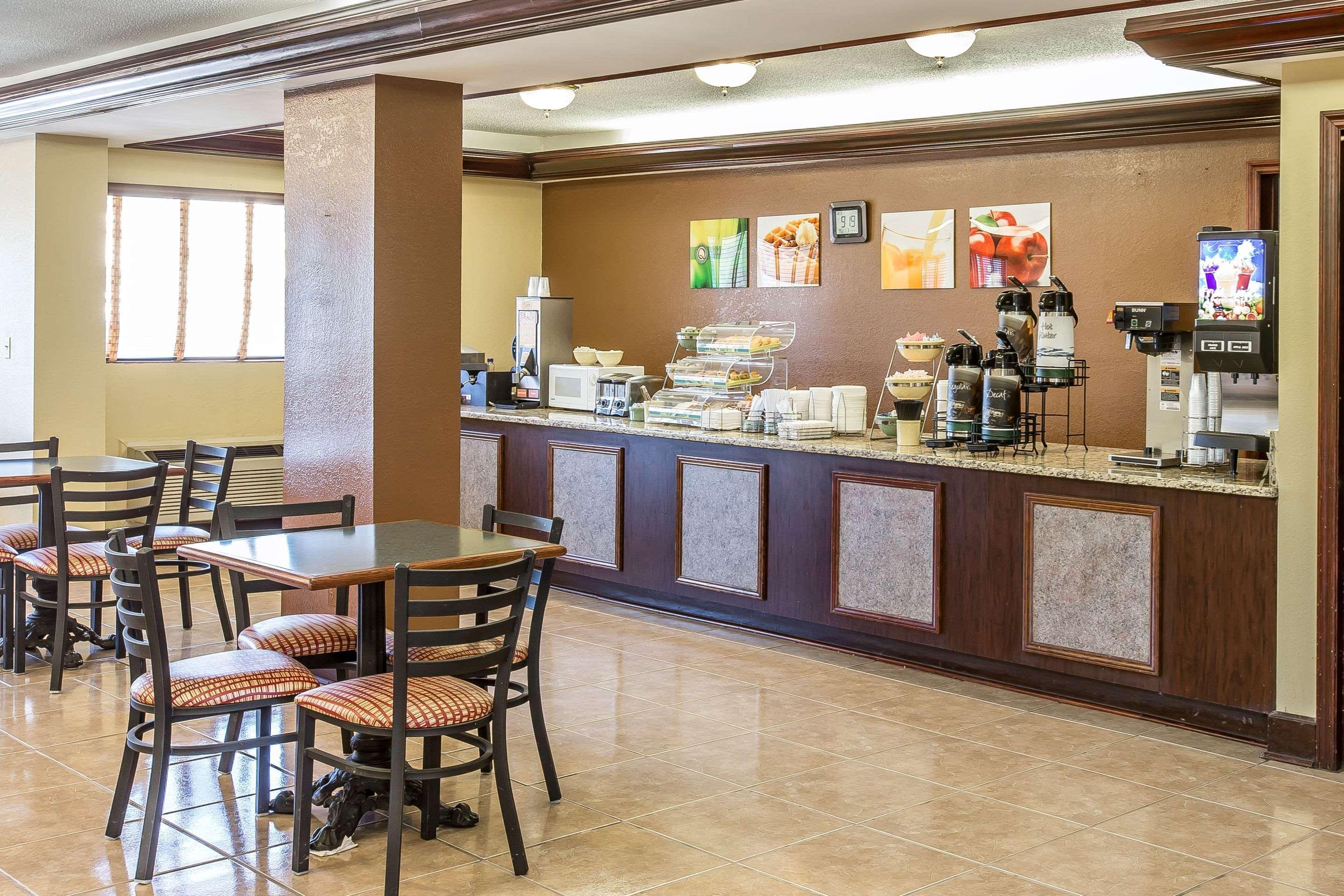 Quality Inn And Suites Macon Extérieur photo